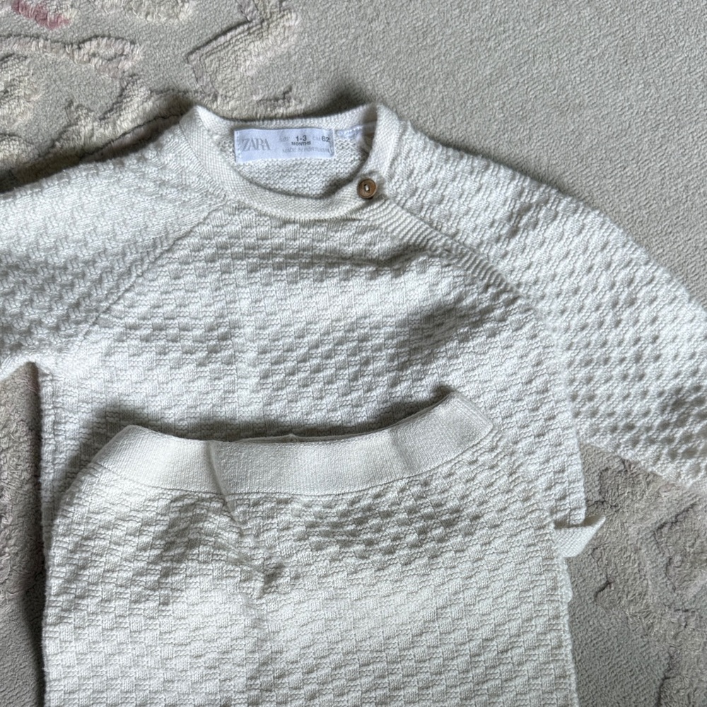 Zara Off-White Textured Knit Ensemble